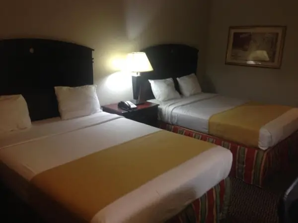 Express Inn 8
