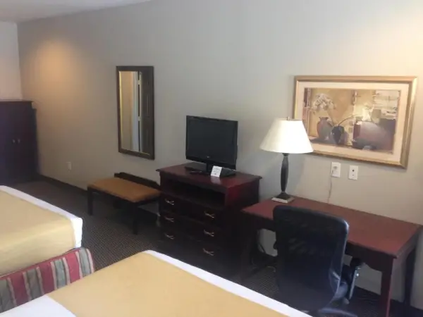 Express Inn 9
